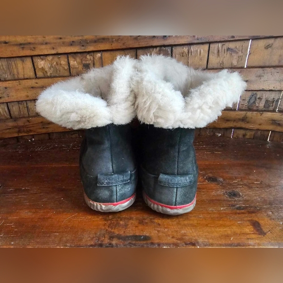 Sorel Fleece Lined Booties Size 10 - Picture 7 of 8